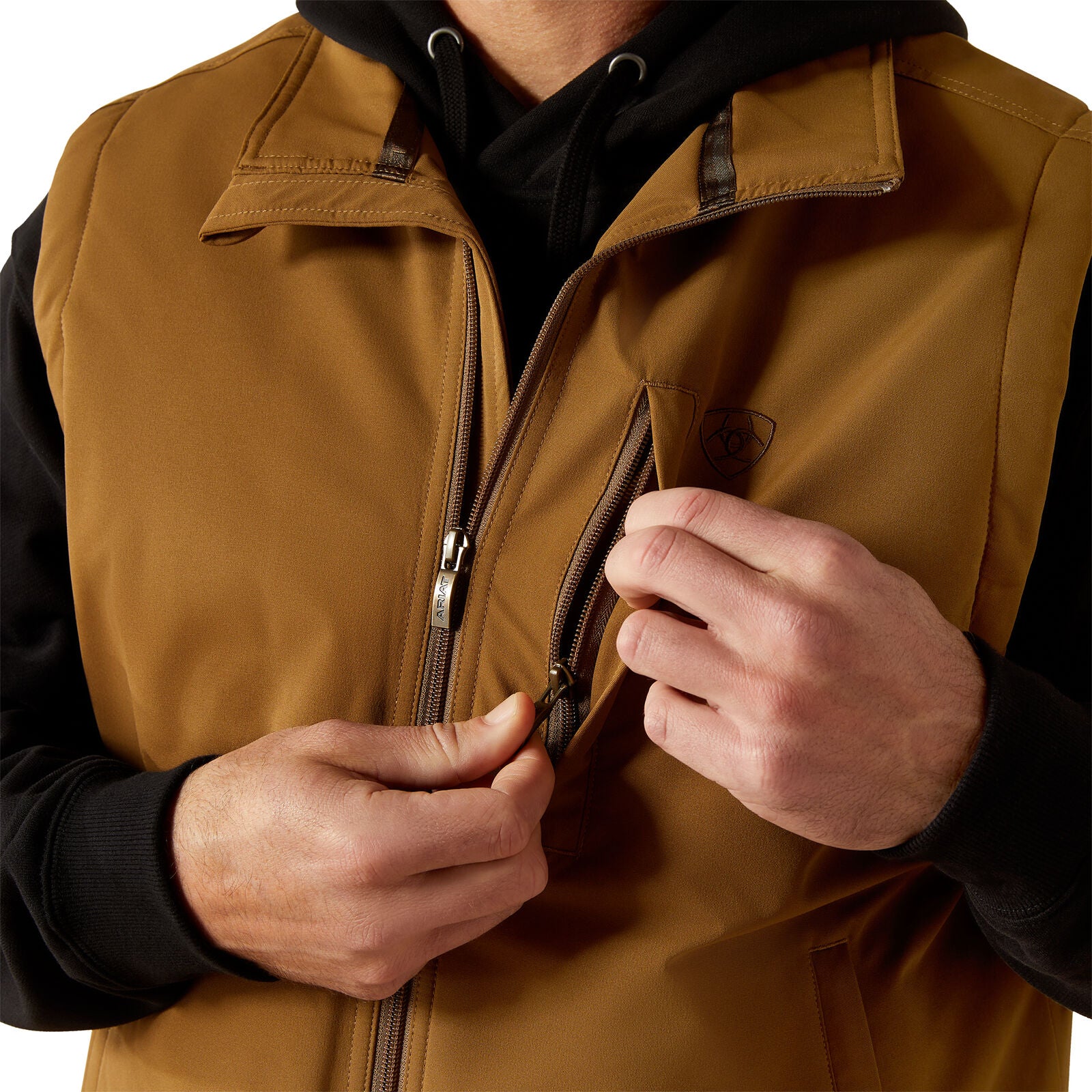 Ariat Mens Field Insulated Vest (10062516) Khaki - Image 3