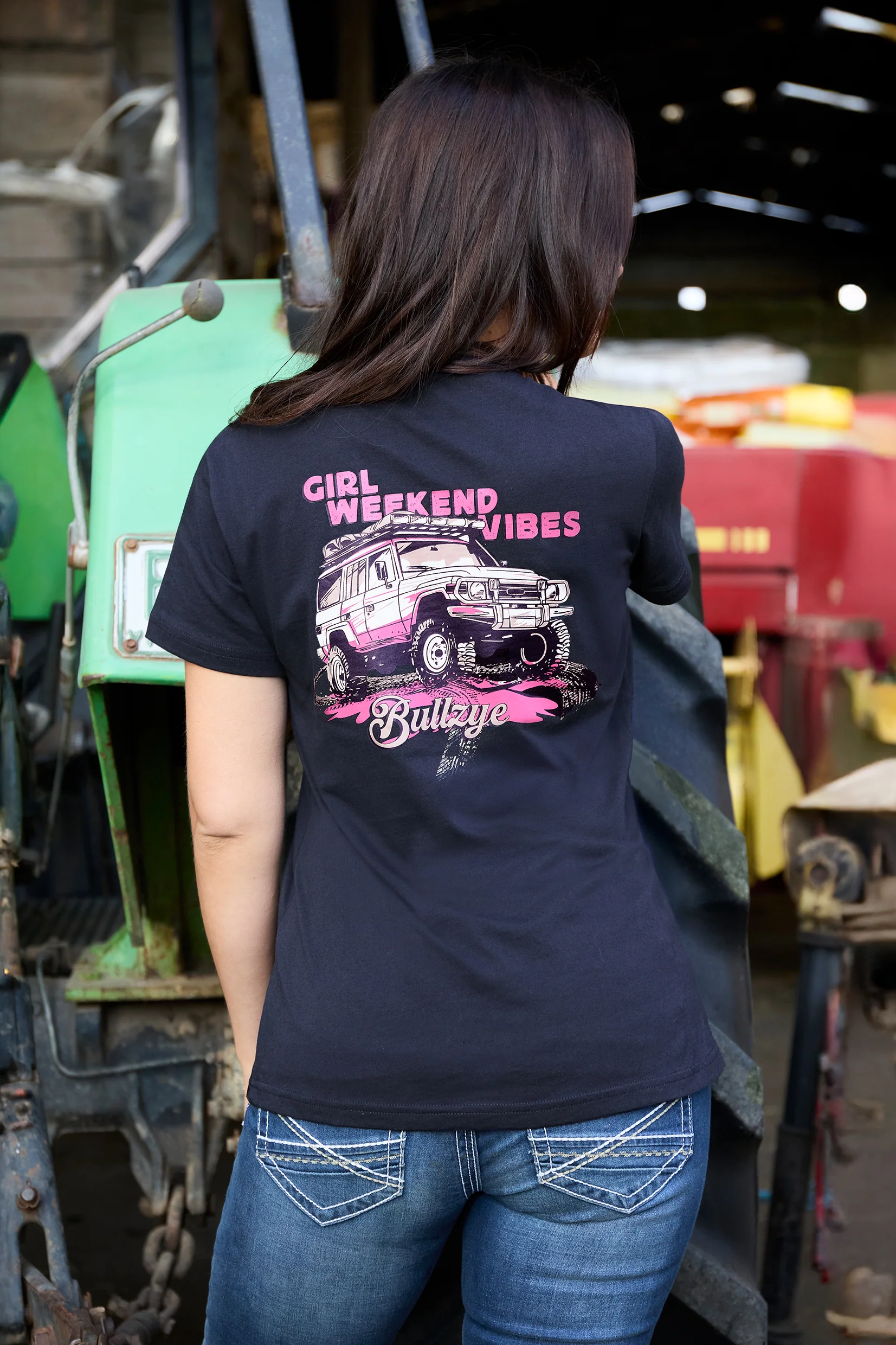 Bullzye Womens Vibes S/S Tee (B6W2503527) Navy - Image 5
