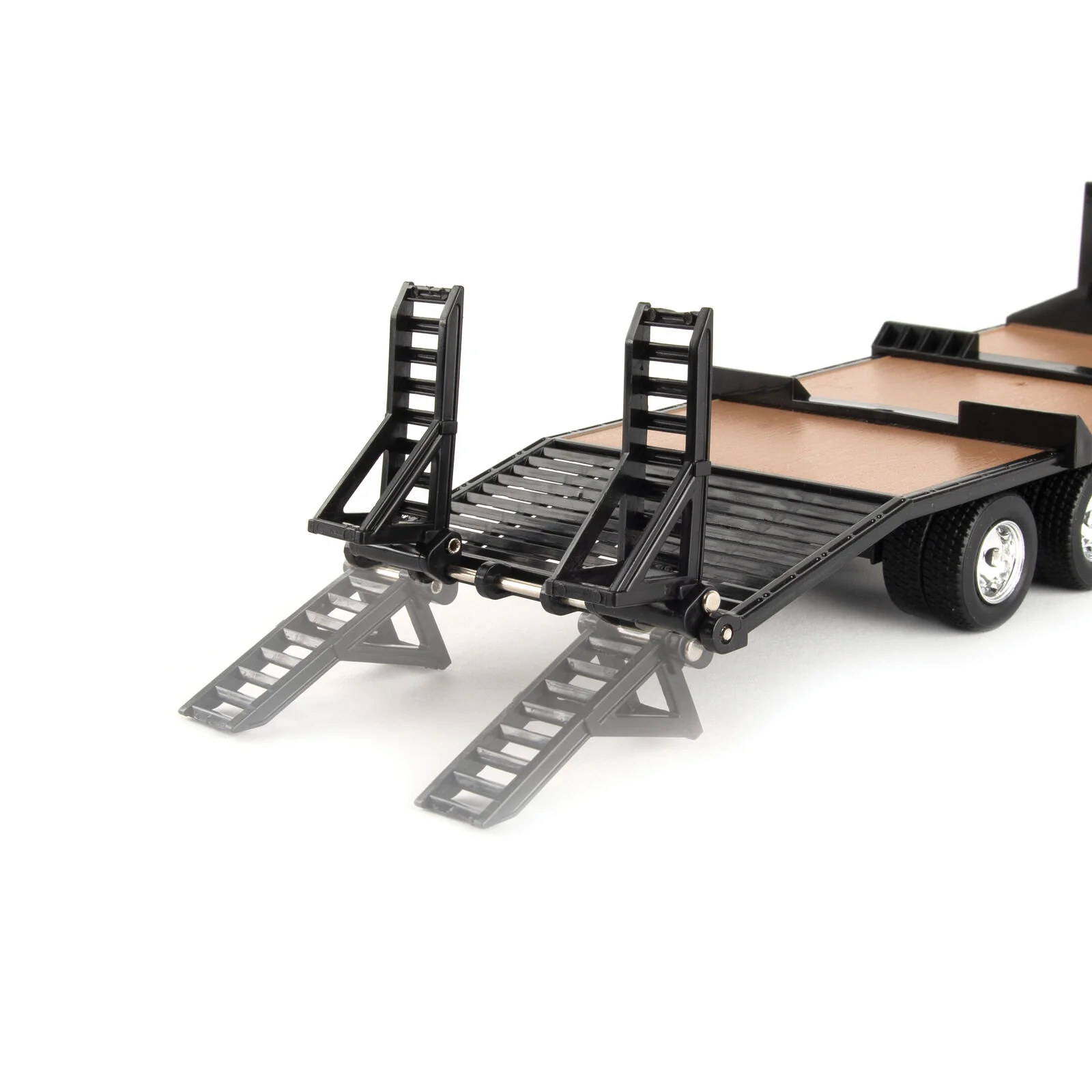 John Deere Childrens 1:32 Ford Pickup With Tractor on Trailer and Horses & Yards (47434) - Image 5