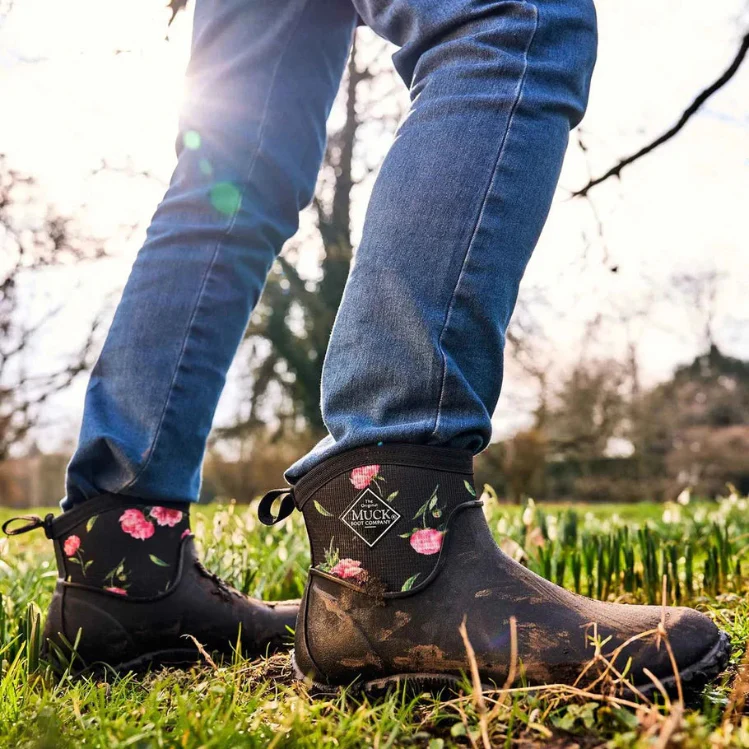 Muck Boots Womens Muckster II Ankle Boots (MM2AW1ROS) Black/Roses - Image 7