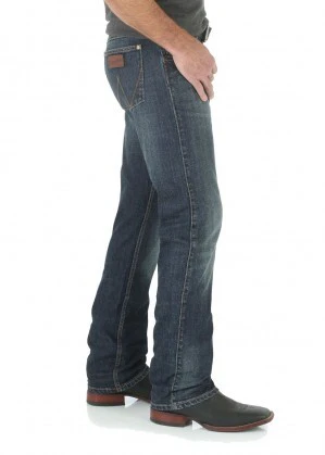 Wrangler Mens Retro Slim Jeans (WLT88BZ34) Bozeman - Image 2